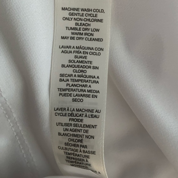 Chico’s basic white blouse top shirt - Picture 9 of 10